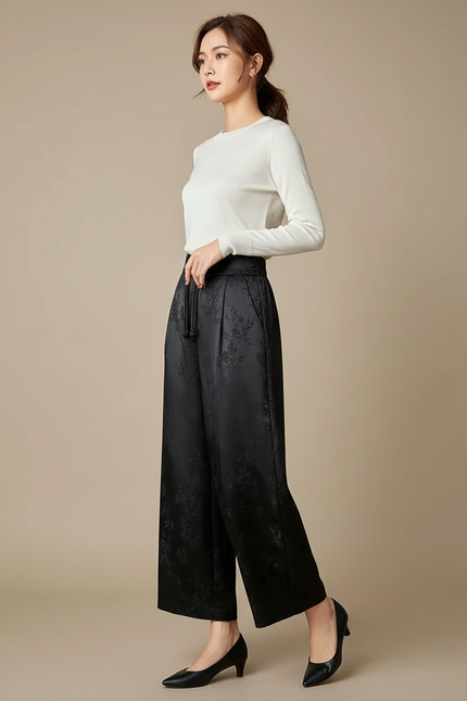 Pantalon Chinois Noir Satin Brodé Ample Fluide Élégant