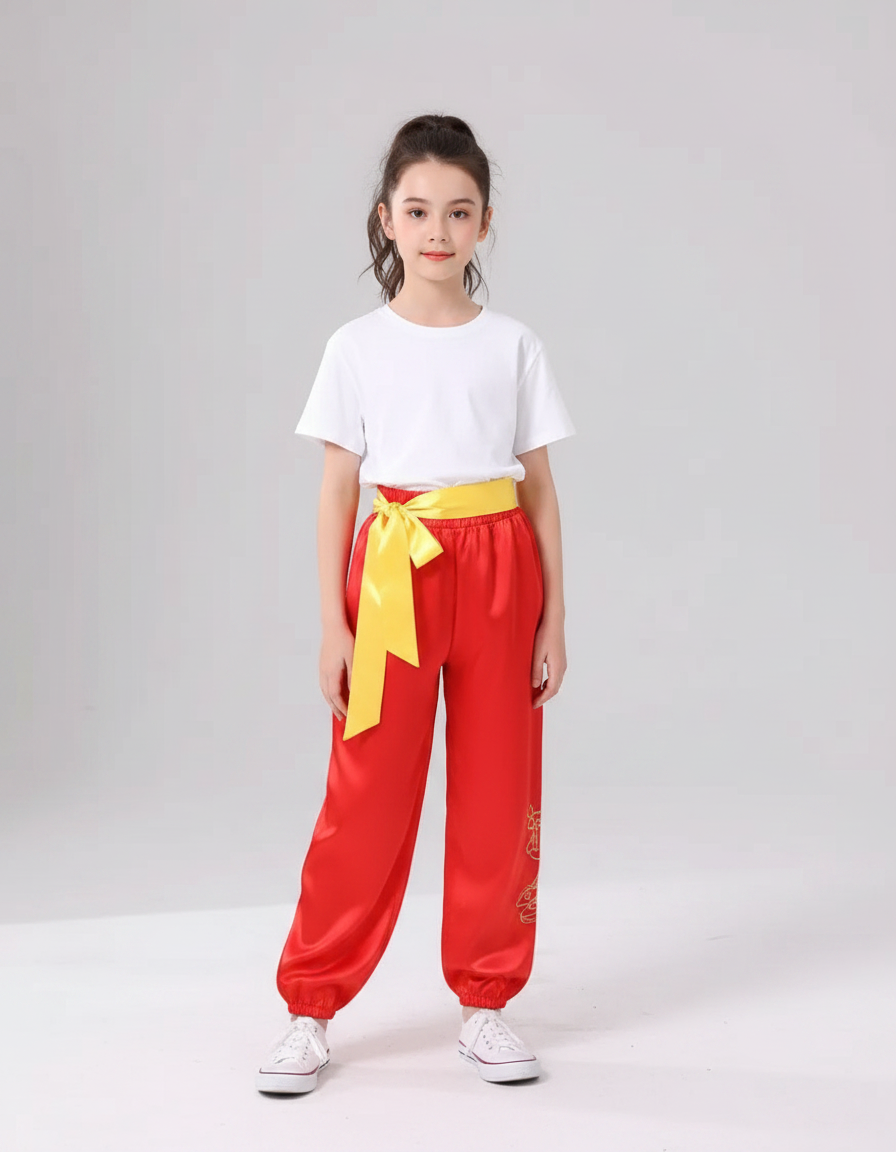 Pantalon Chinois Rouge Satiné Ample Brodé Enfant