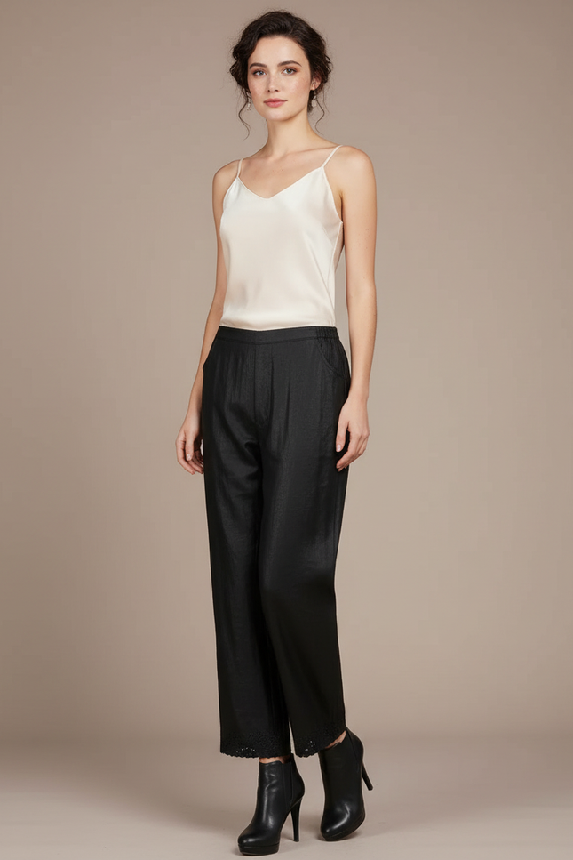 Pantalon Chinois Noir Brodé Coupe Droite Femme Soie Fluide