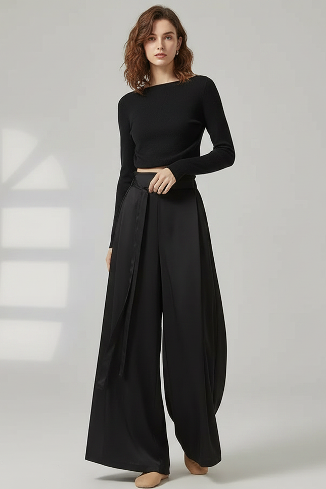 Pantalon Chinois Noir Ample Satiné Fluide Élégant