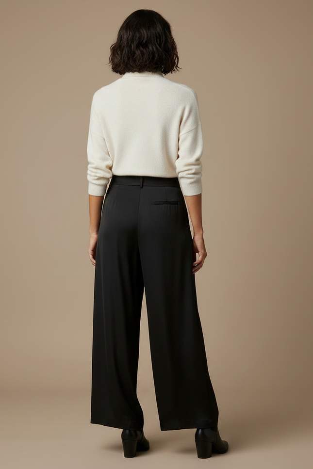 Pantalon Chinois Noir Ample Satiné Élégant Boucle Dorée - vue 2